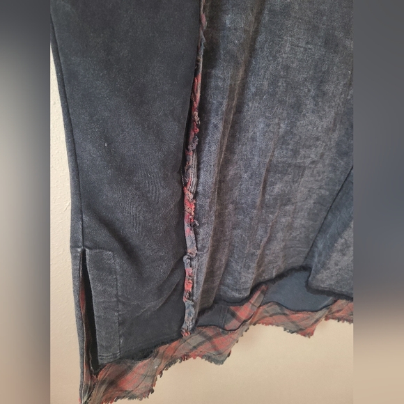 NWOT Oli & Hali Black Mineral Wash Plaid Patchwork Hoodie Sz M/L - Picture 6 of 13